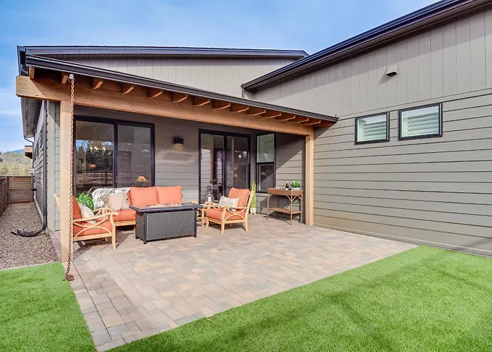 W/ Fire Pit + Hiking Trail Access! *