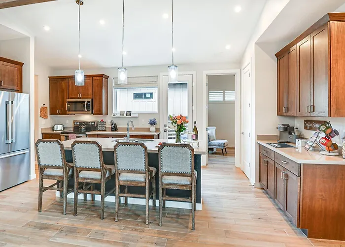 Ferienhaus W/ Fire Pit + Hiking Trail Access! Flagstaff